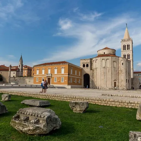 Zara, Centar Apartman *